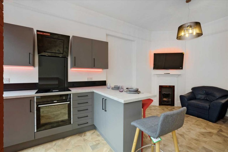 Click the photo for more details of North Road East, Plymouth