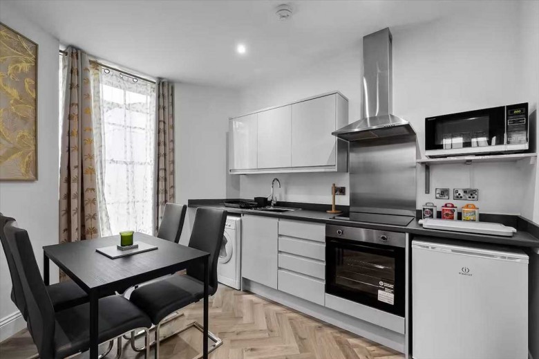 Click the photo for more details of Radnor Place, Plymouth